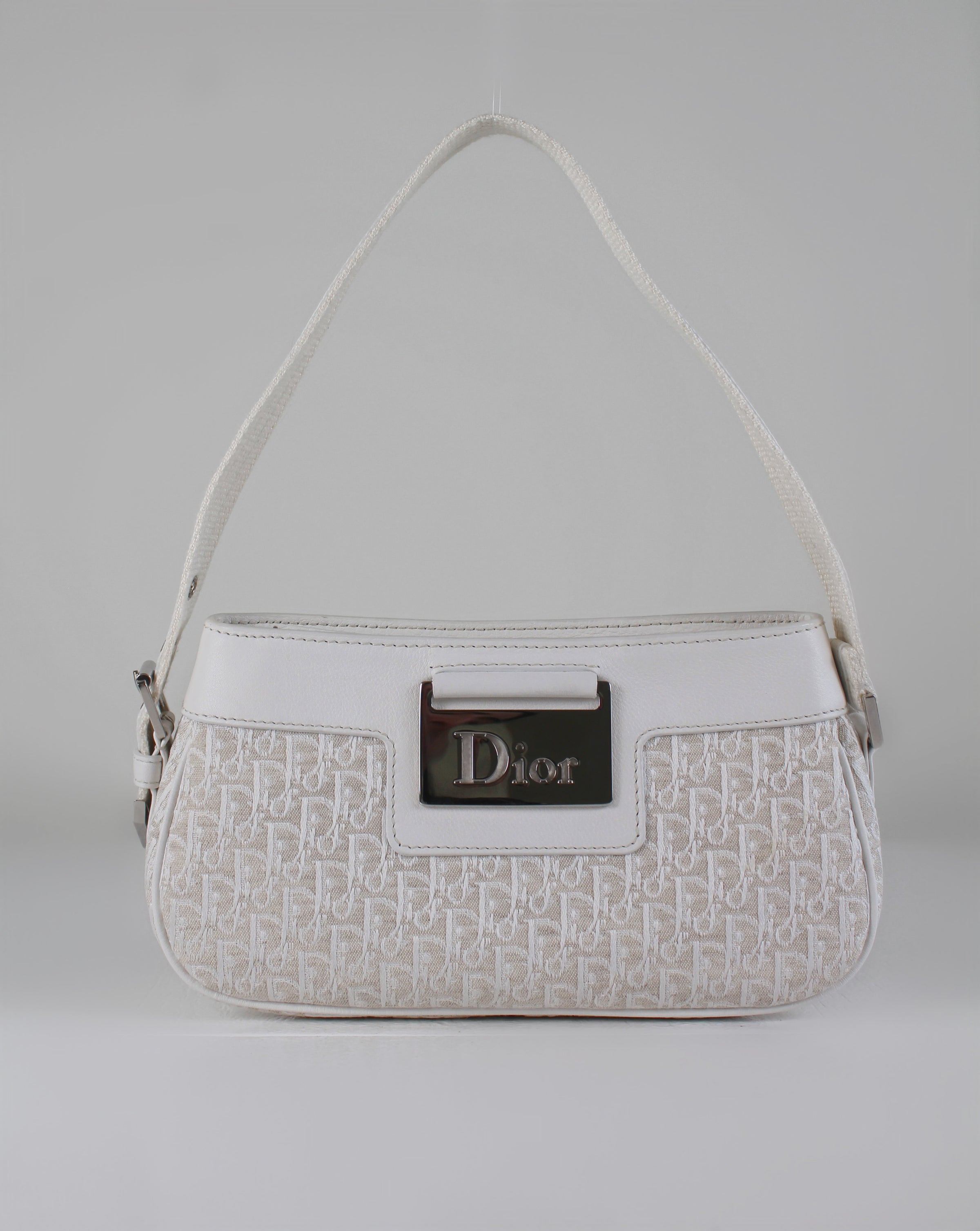 Our store has a wide range of Christian Dior Diorissimo Girly Saddle  Pochette Christian Dior you'll love at low prices
